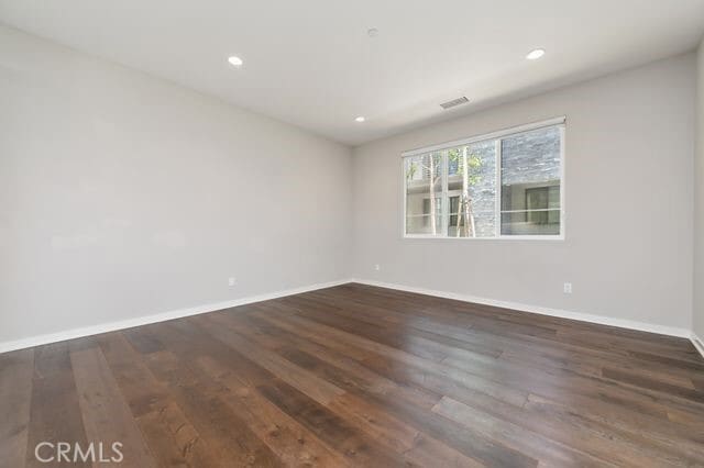 Building Photo - 210 Terrapin