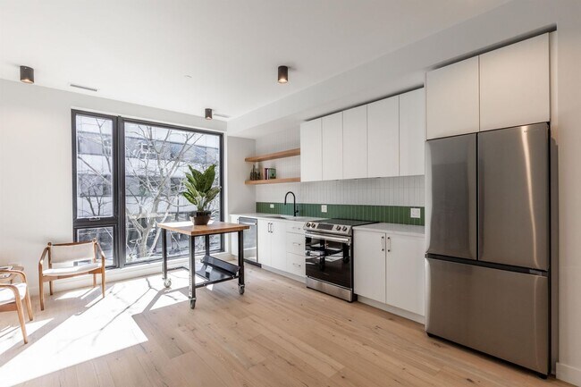 Foto del edificio - 1700 Oak Ave