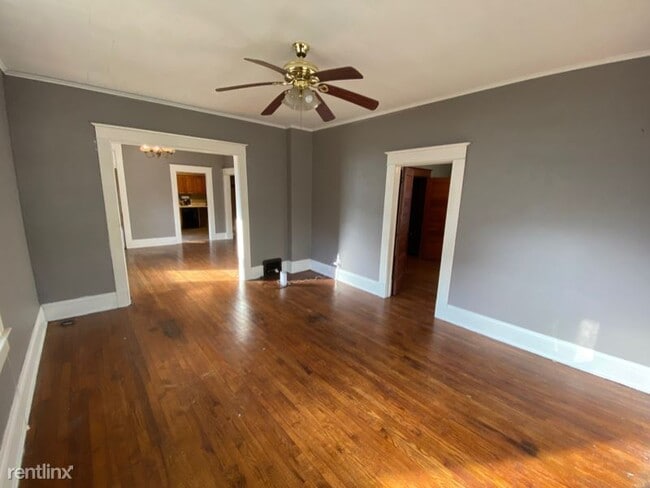 Building Photo - 3 br, 2 bath House - 706 Mound St