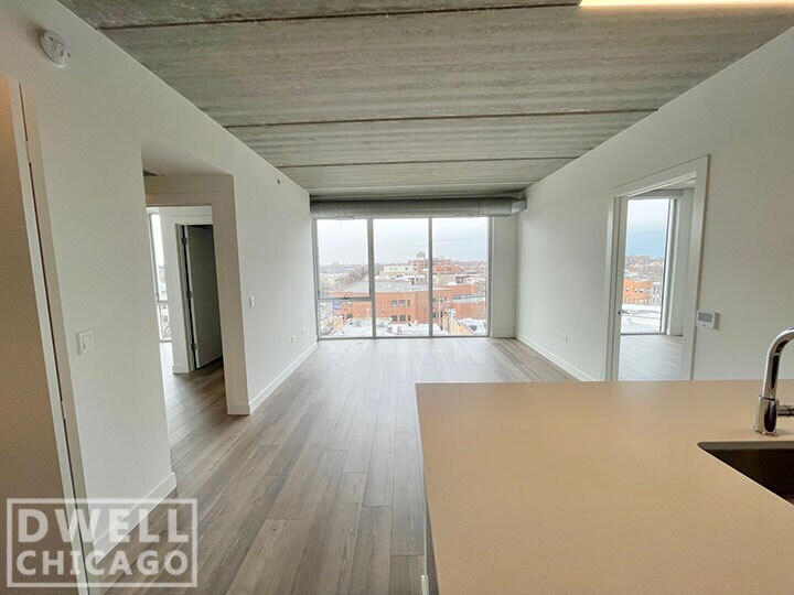 Foto principal - 3914 N Broadway St