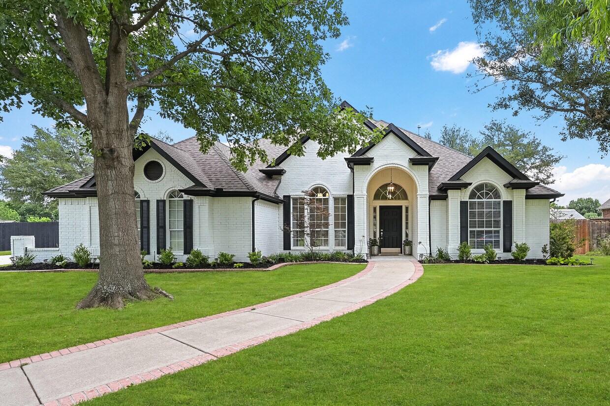 Photo - 711 Saratoga Dr (Southlake, TX)