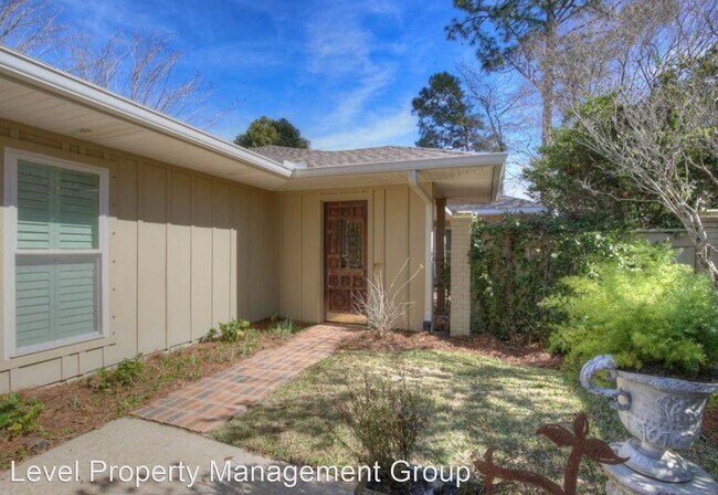 Foto del edificio - 3 br, 2 bath House - 116 Oak Bend Ct.