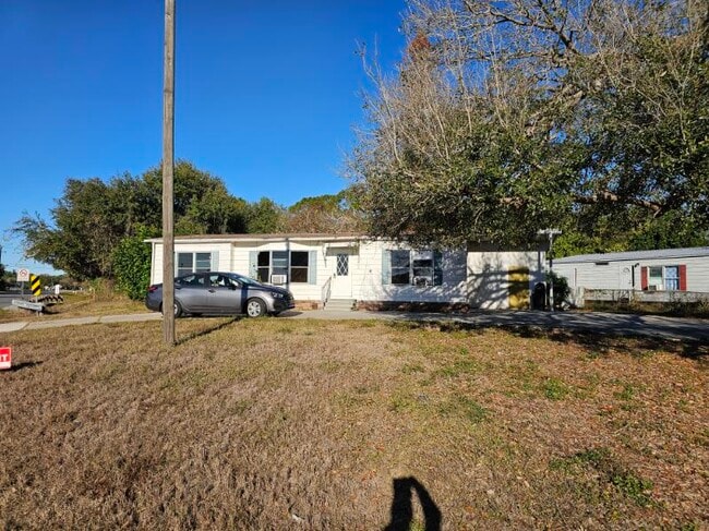 Building Photo - 7566 Peyraud Dr