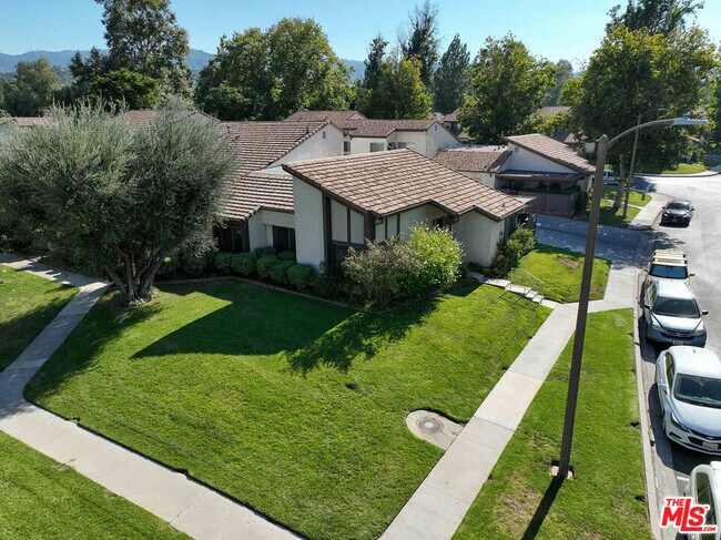 Building Photo - 24640 Masters Cup Way