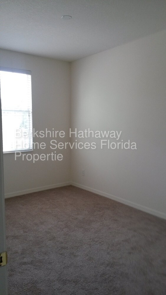 Building Photo - 4427 Amberly Oaks Ct