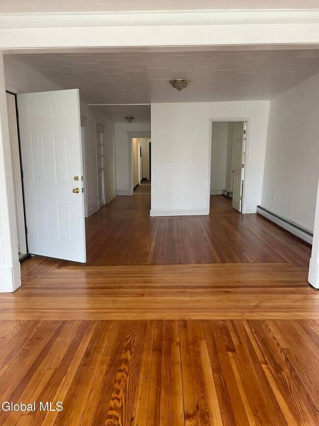 Foto del edificio - 225 Remsen St