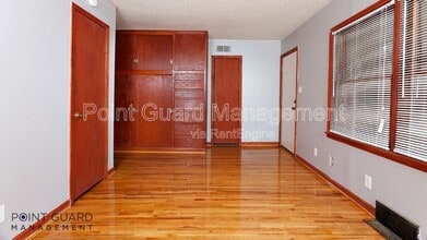 Building Photo - 1643 N Vassar Ave