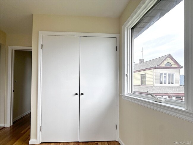 Building Photo - 25 Acacia Terrace