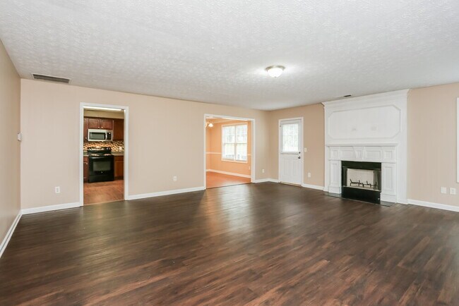 Foto del edificio - 4670 Duval Point Way SW