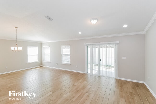 Building Photo - 12412 Itani Wy