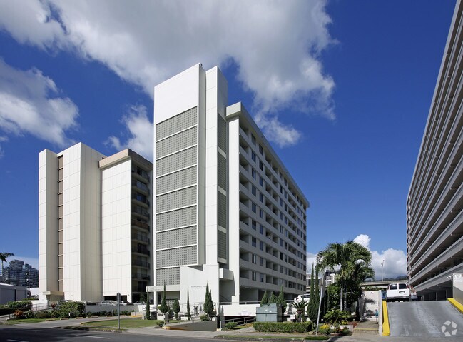Foto del edificio - Kaahumanu Plaza