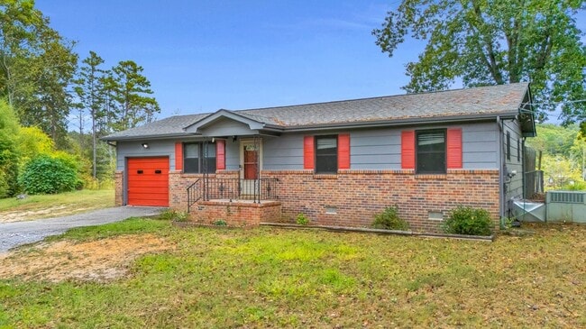 Building Photo - 6923 Barter Dr