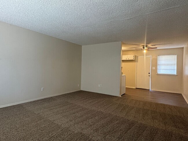 Building Photo - 6709 SW Beta Ave
