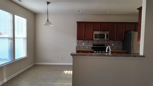 Foto del edificio - 1113 Garden Square Ln