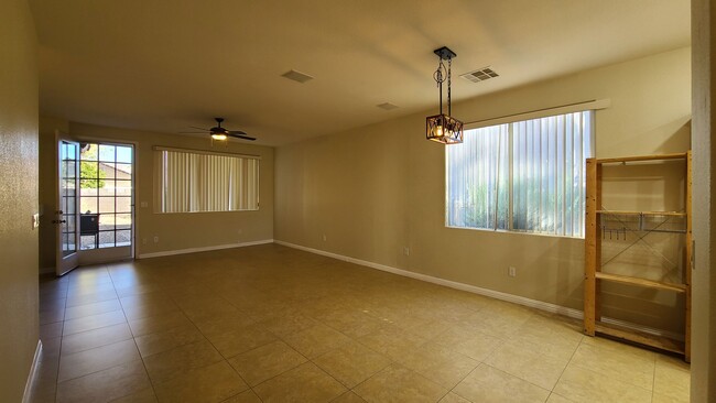 Building Photo - 1 Story home located in Summerlin