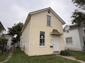 Building Photo - 1012 High St
