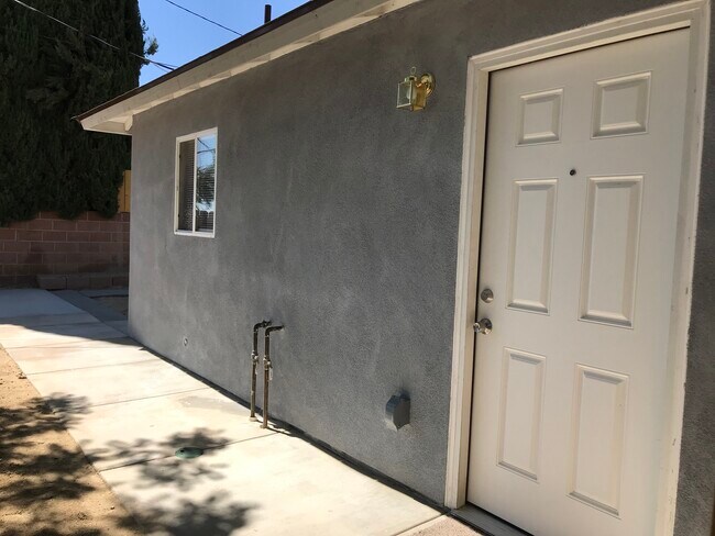Entrada exterior - 2709 Cardinal Ave