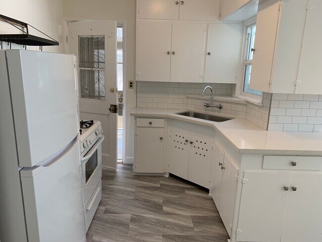 Building Photo - 2605 Locksley Pl