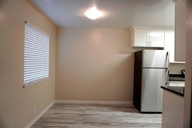 Foto del edificio - 1365 Stanwood Dr