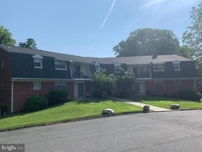 Building Photo - 909 Cooks Ln