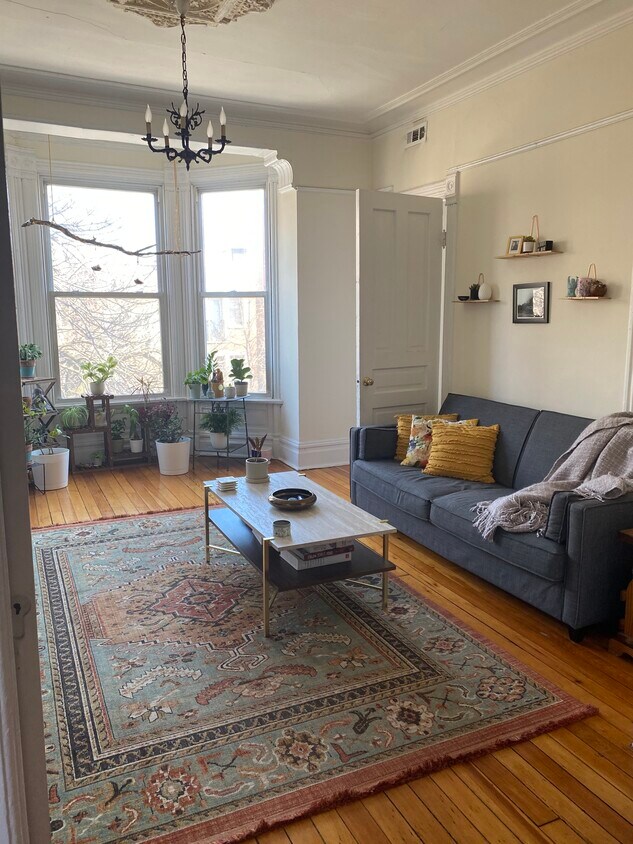 Foto principal - 616 N Noble St