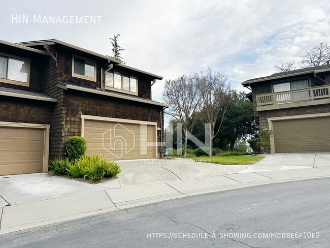 Building Photo - 1098 Ocaso Camino