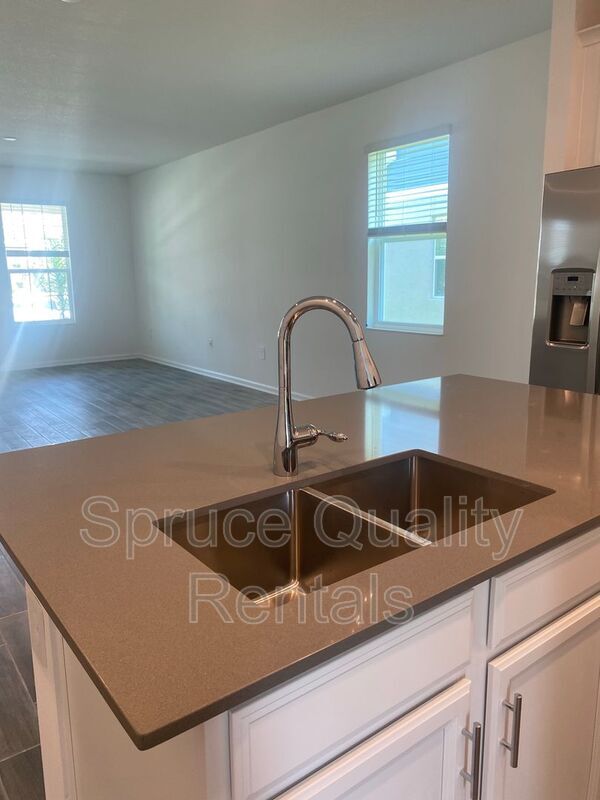 Building Photo - 1419 Viscaya Cove Blvd