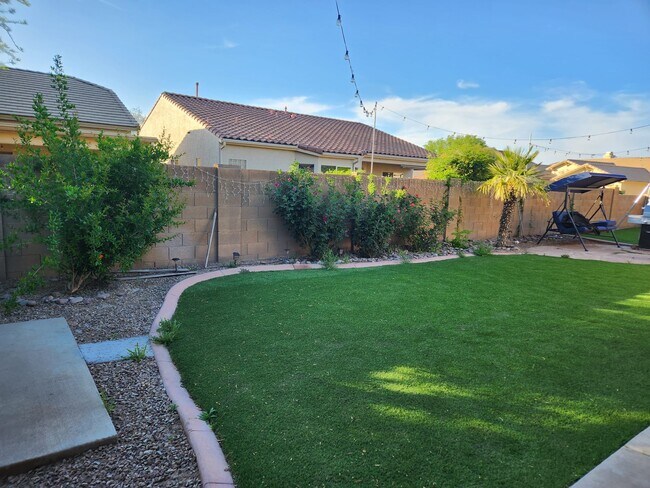 Building Photo - 7648 W Creosote Spring Ct