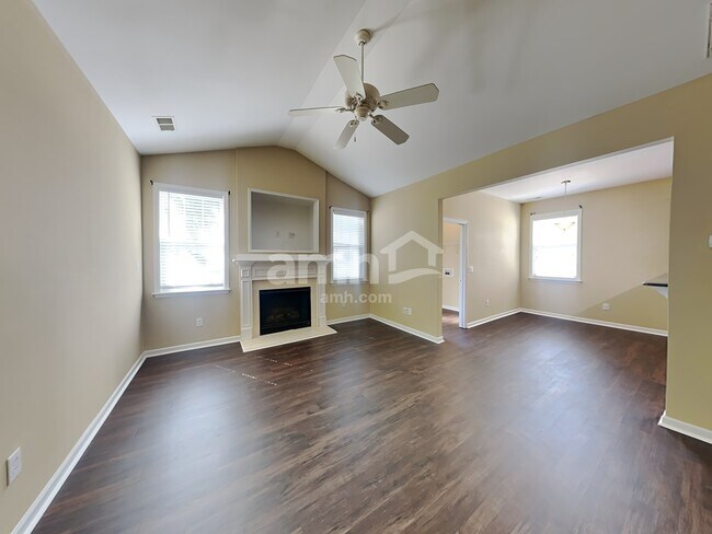 Building Photo - 9718 Dark Crystal Ct