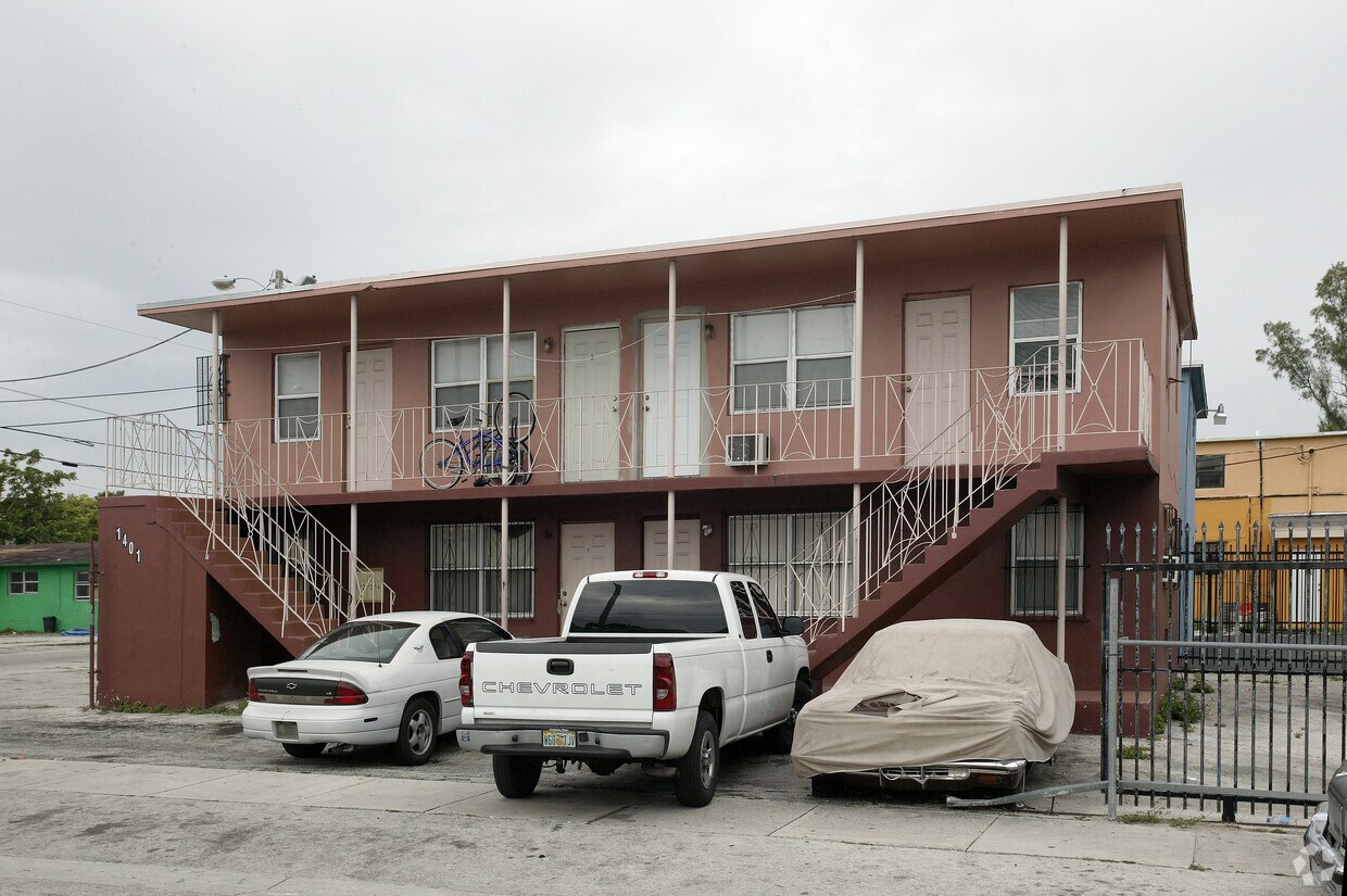 Foto del edificio - 1401 NW 60th St