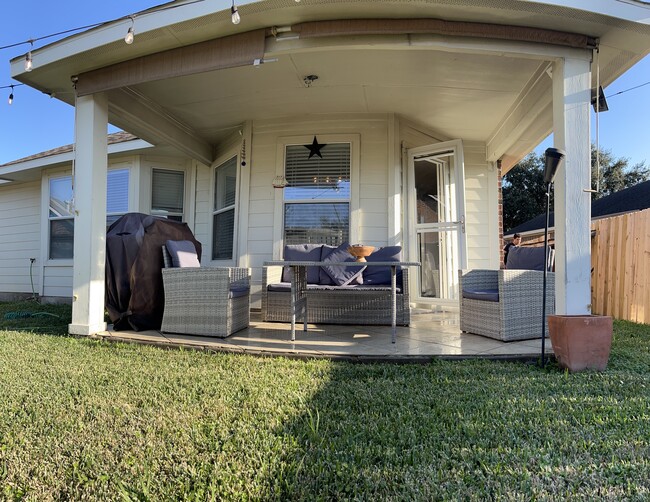 Building Photo - 4615 Parkstone Bend Ct