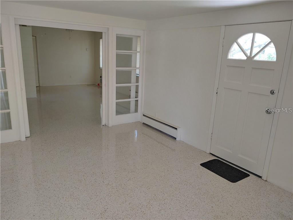 Building Photo - 515 Boca Ciega Isle Dr