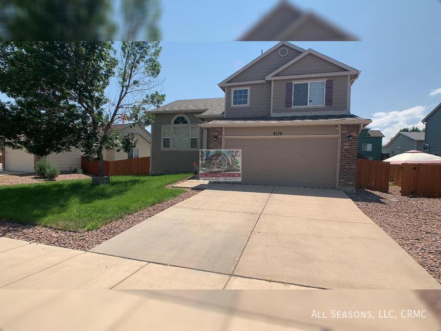 Photo - 8178 Meadowcrest Dr-