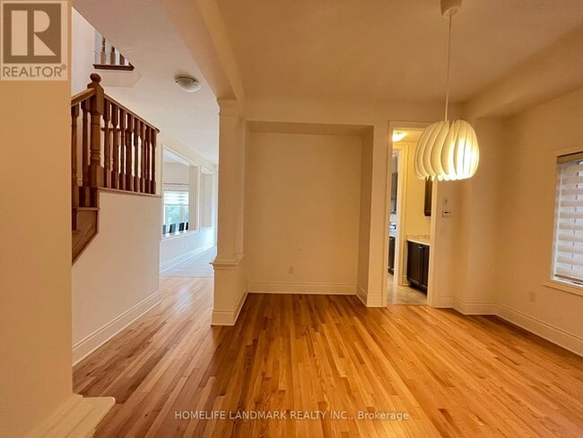 Building Photo - 58 Briarfield Ave