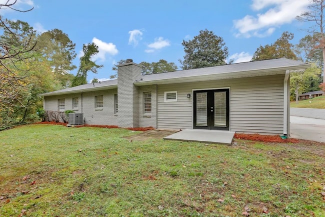 Foto del edificio - 4164 Forest Ct