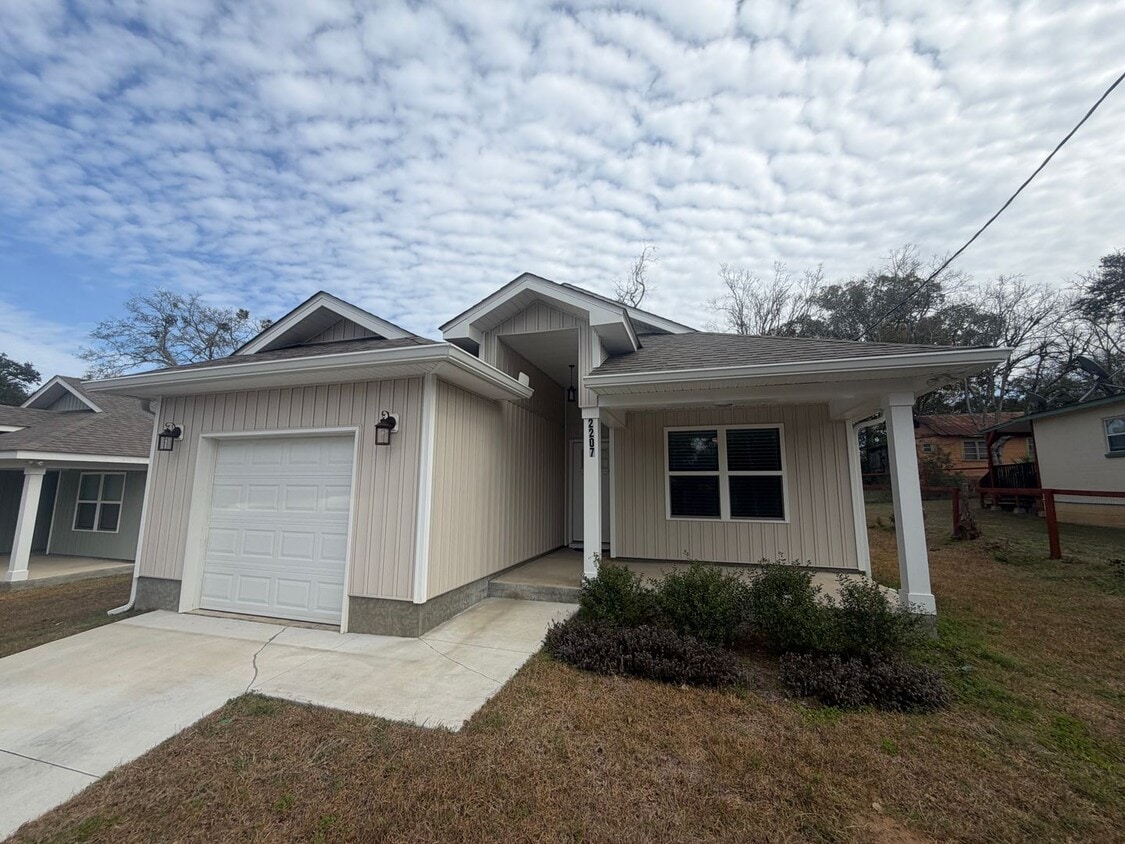Brand New Single Family Home! - Brand New Single Family Home!