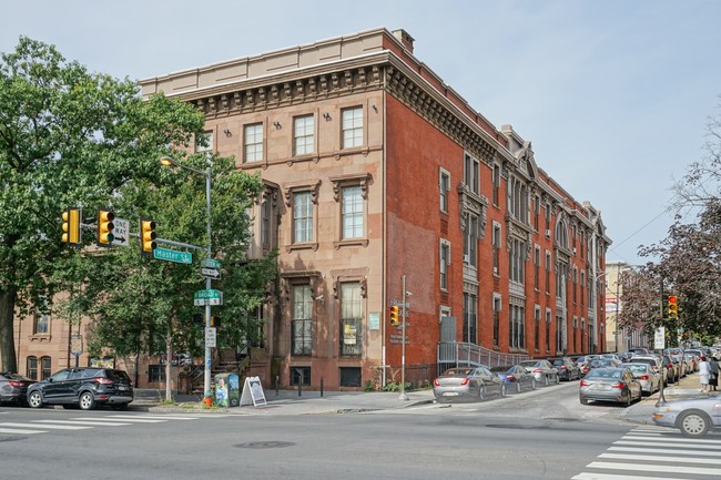 Building Photo - 1326-1346 N Broad St