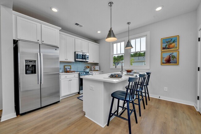 Foto del edificio - Arise Knox Square