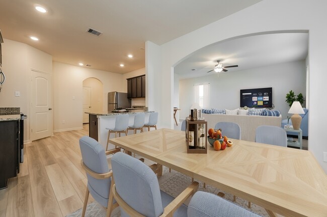 Foto del edificio - 8414 Bermuda Blue Rd