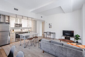 Building Photo - 9-JAN-JAN E 4th St