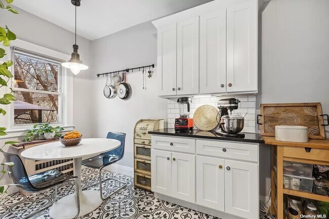 Foto del edificio - 3316 Farragut Rd