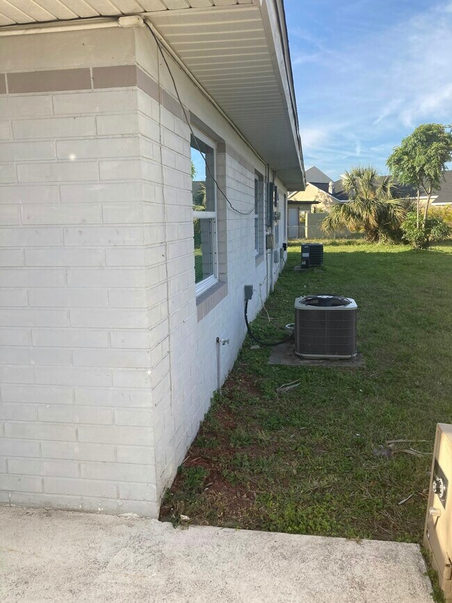 Foto del edificio - 5770 Gallatin Ln