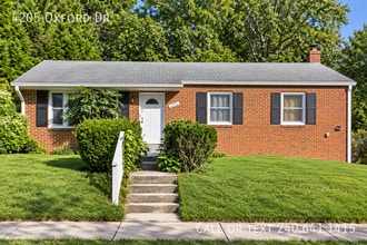 Building Photo - 4205 Oxford Dr