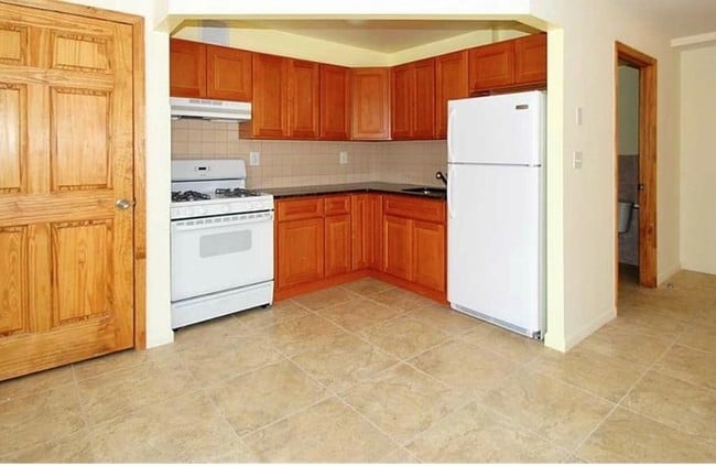 Foto del interior - 2776 Morris Ave