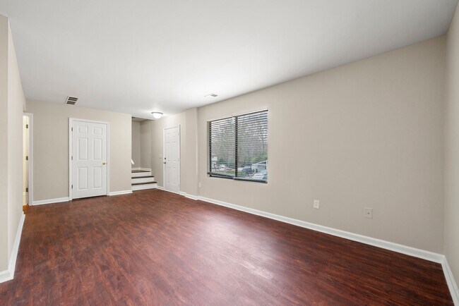 Foto del edificio - 3838 Mulkey Cir SW