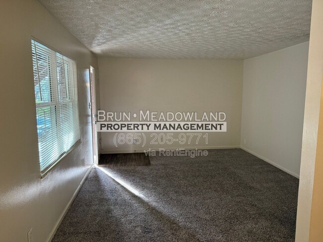 Building Photo - 5525 Jacksboro Pike