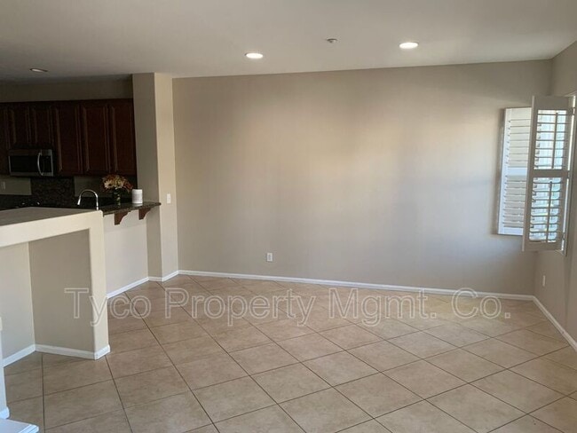 Building Photo - 2174 Desert Hare Ct
