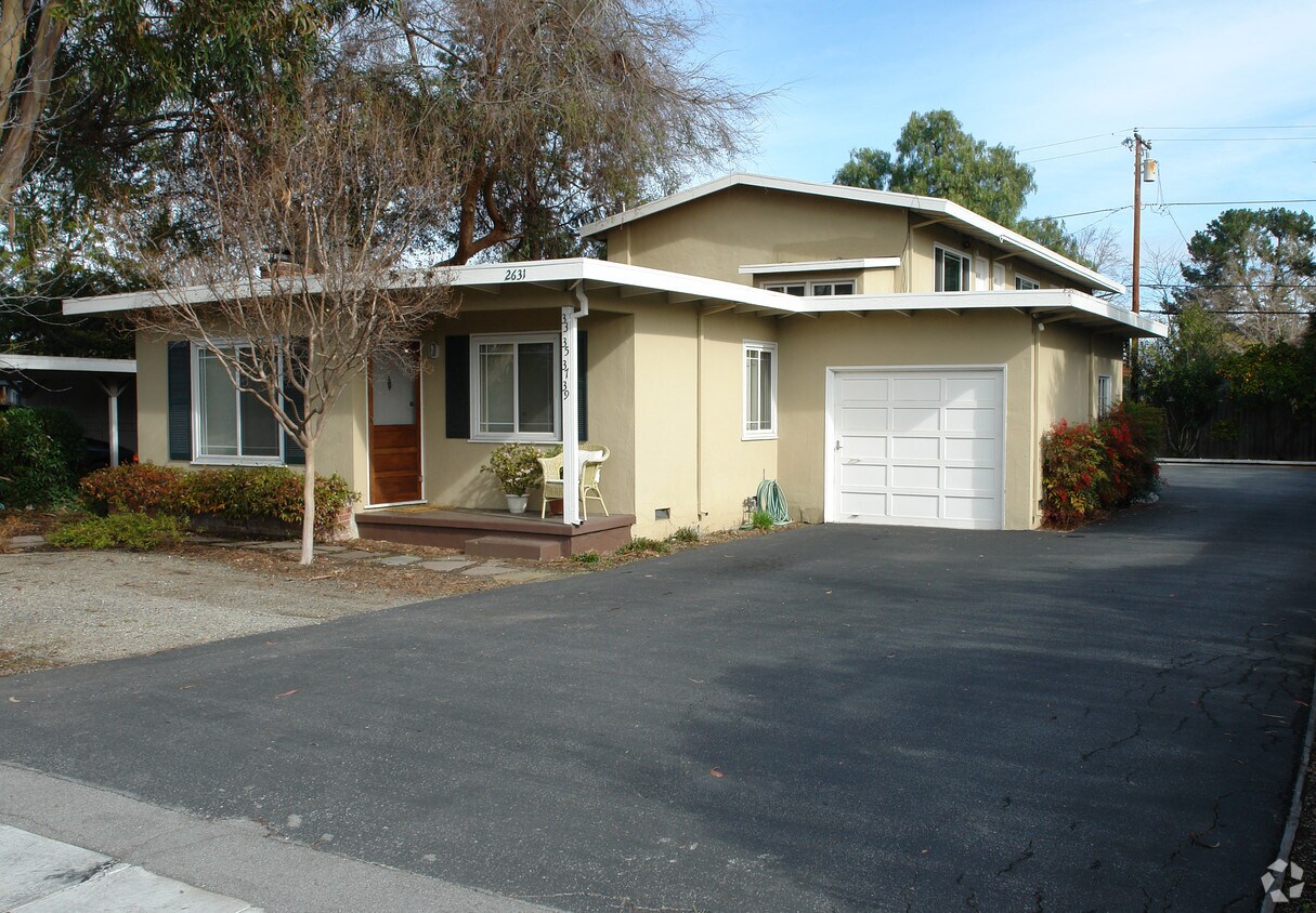 Primary Photo - 2631-2639 Alma St