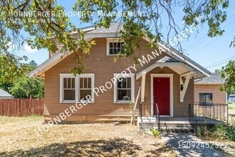 Building Photo - 2627 N Martin St