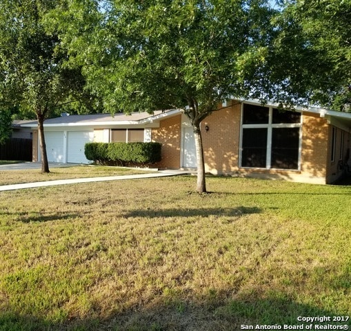 Building Photo - 214 Beechwood Ave